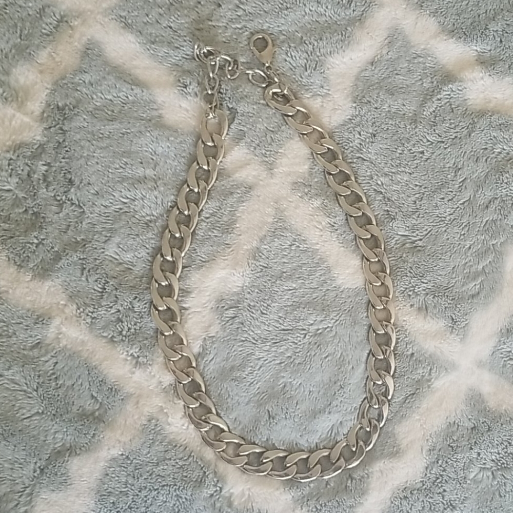Chain necklace